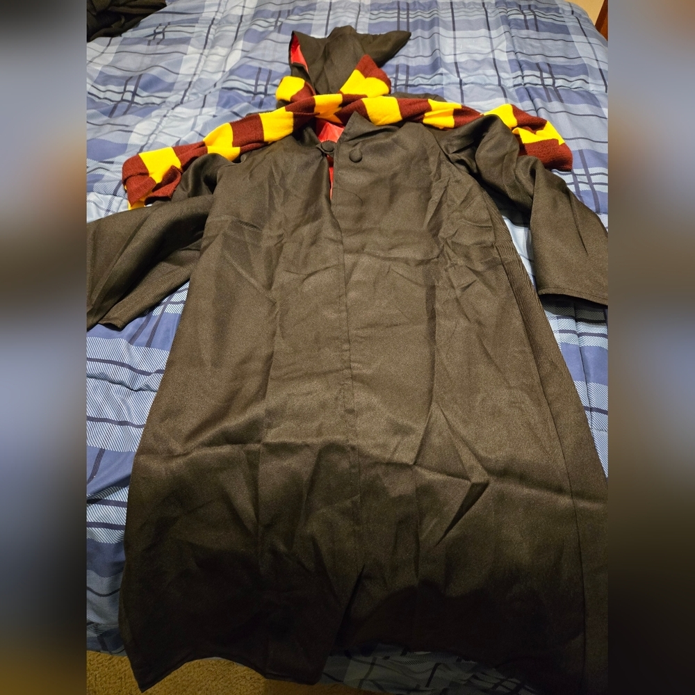 Unisex Harry Potter Inpired Wizard Cosplay/Costume Cloak and Scarf